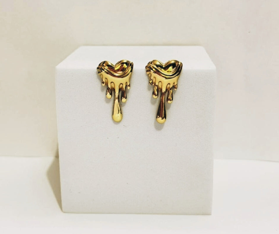 Aretes Corazón con gotas